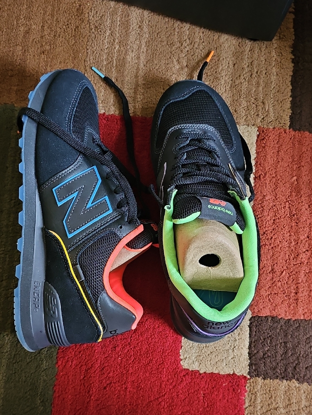 New Balance Limited Edition Shoes Womens Sz 11.5 Mens Sz 10